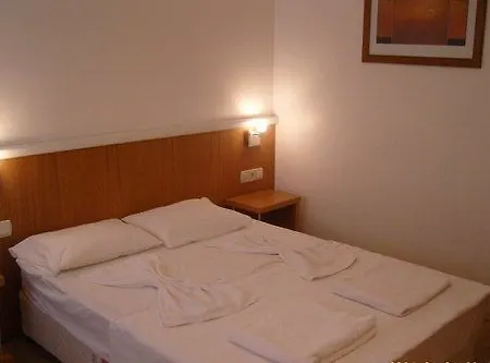 Gunisigi Oda ve Kahvaltı