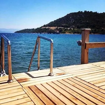 Oda ve Kahvaltı Gunisigi *